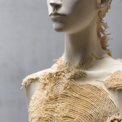 the-tainted-sculptures-aron-demetz-1.jpg