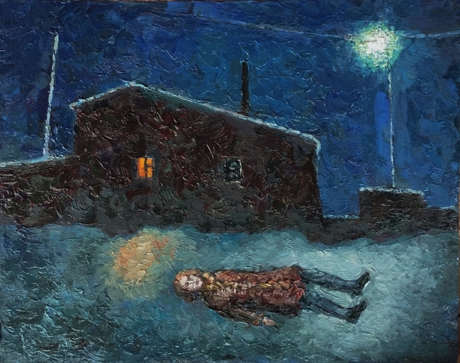 Лежащая на снегу