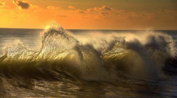 tidal_bore_2.jpg