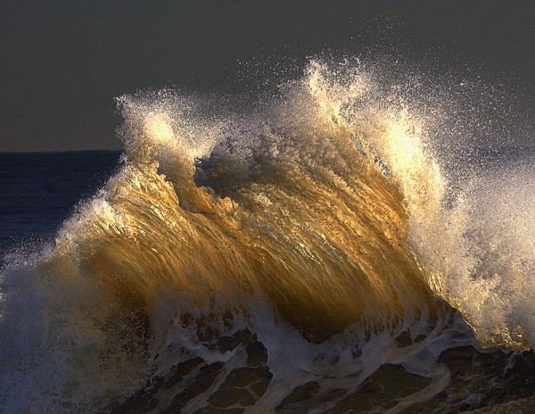 tidal_bore_3.jpg