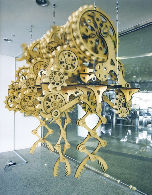 kinetic_sculptures_10.jpg