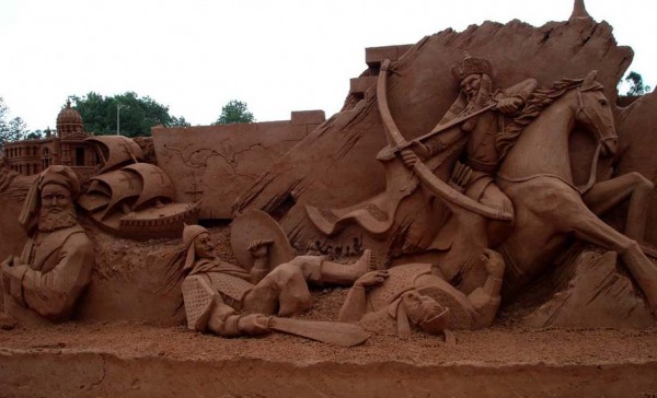 sculpture_sand_12.jpg