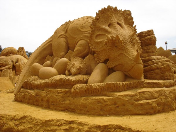 sculpture_sand_7.jpg